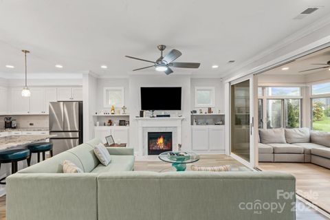 6160 Pier Drive Denver NC 28037