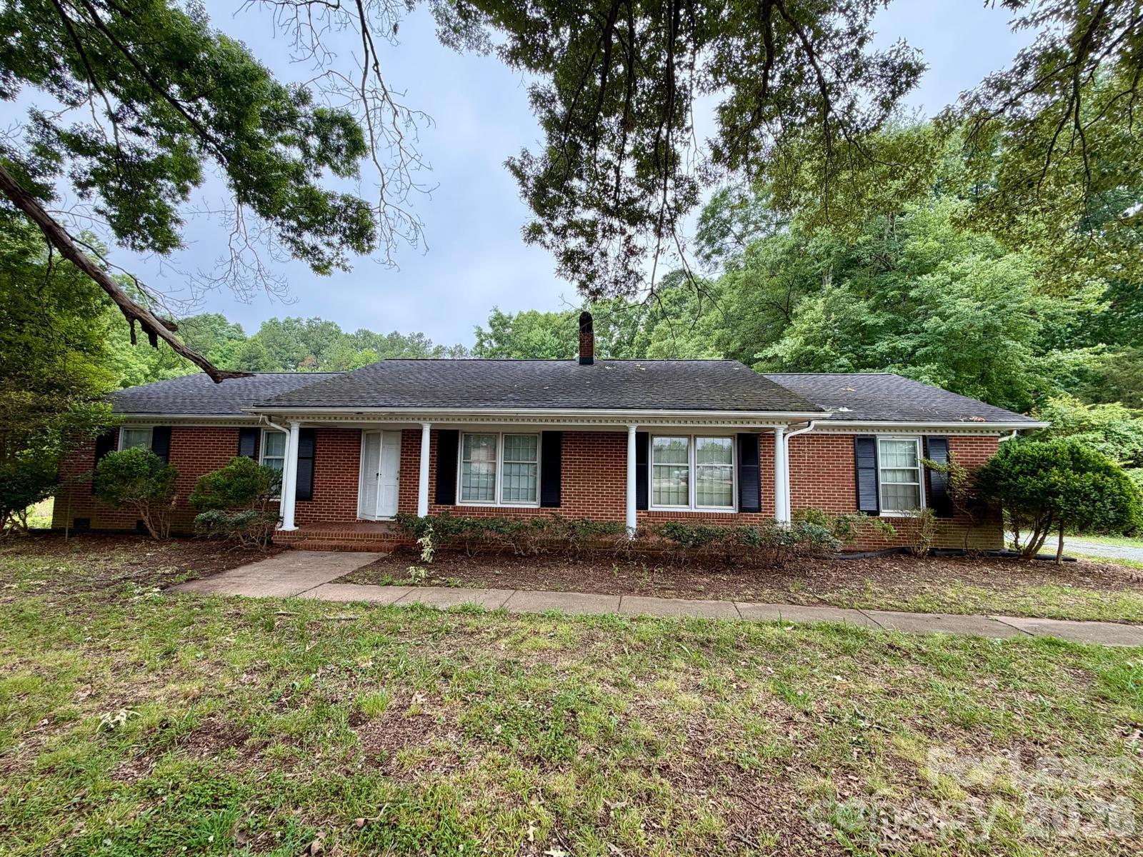 Photo 1 of 23 — 3720 S Providence Road, Waxhaw, NC 28173