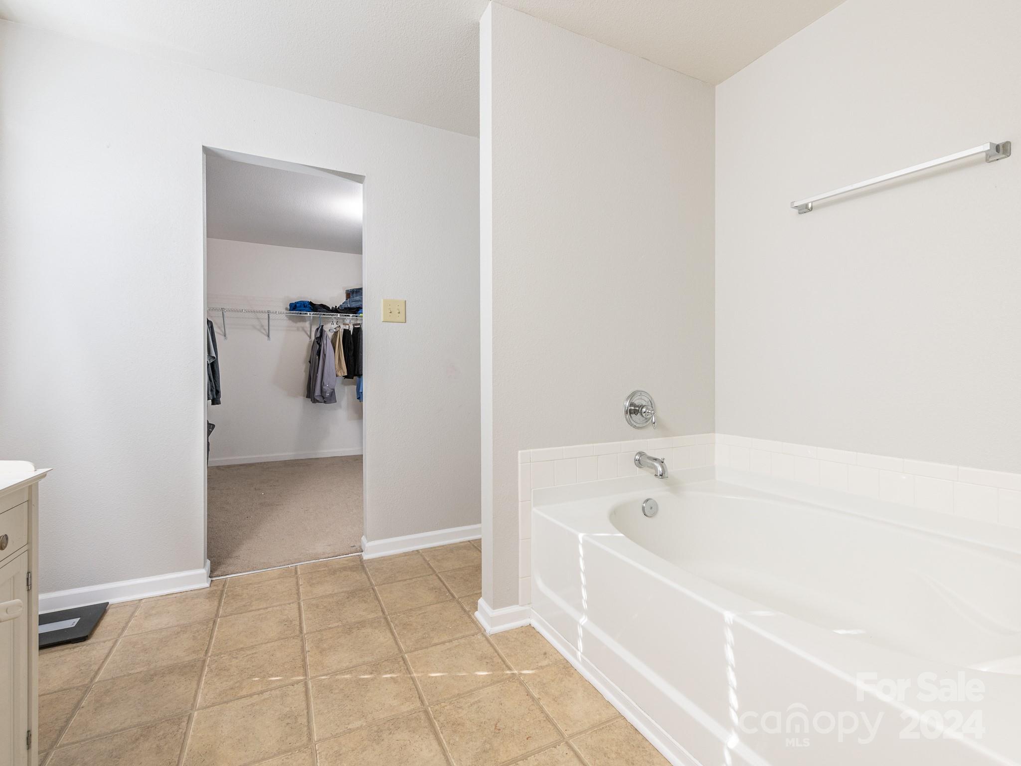 Irish Downs - Residential