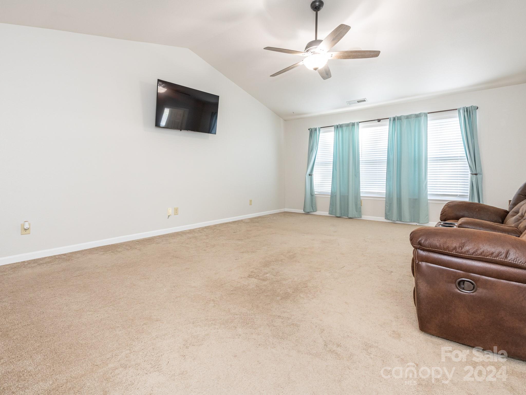 Irish Downs - Residential