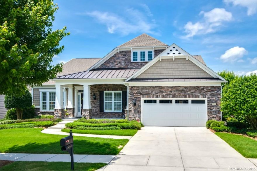 Nestled on One of the Highest Points in SCCL, this Incredible Home Offers Panoramic Views of 14th Green, the 13th Green, Lake, & Catawba River! Making You Feel Truly Relaxed & Welcomed as You Walk in the Door! Tiered Rear Lot with Spacious Stone Patio & Additional Stone Work on Exterior. Elegant Details: Crown Molding, Plantation Shutters, & Tray Ceilings. Water Filtration System, Leviton System, & Dehumidifier. Custom Entry Way with Architectural Addition and Dual Butler’s Pantries. 55+ Comm.