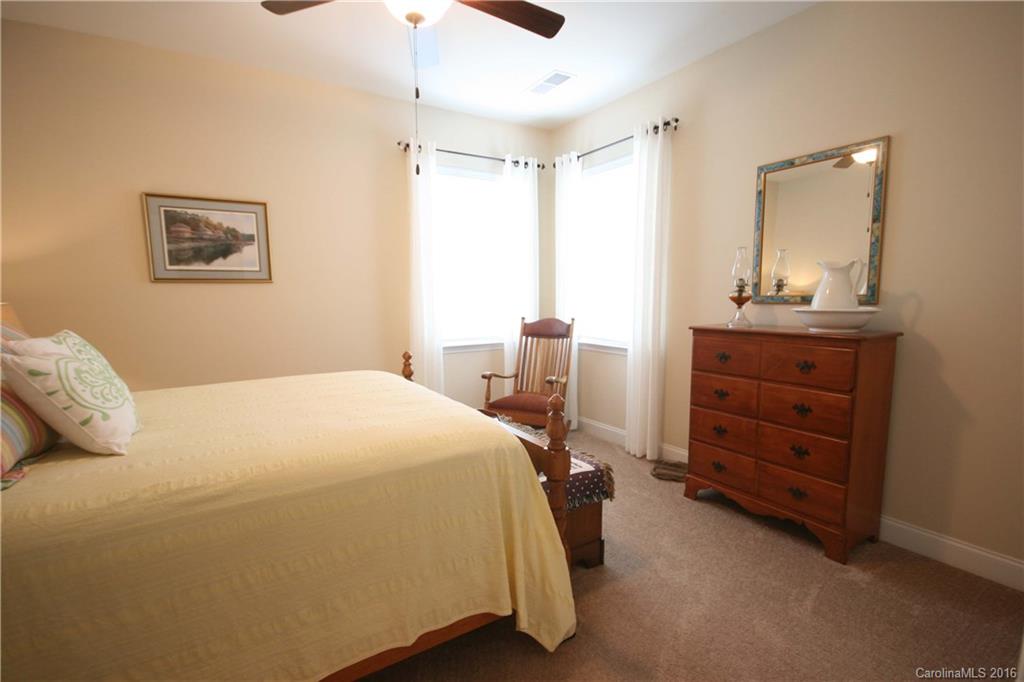 The Vineyards on Lake Wylie - Residential