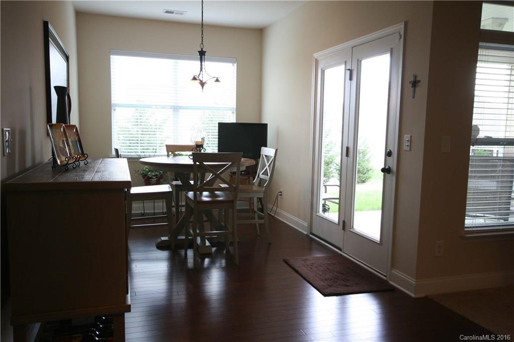 The Vineyards on Lake Wylie - Residential