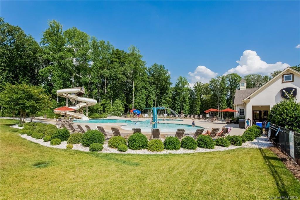 The Vineyards on Lake Wylie - Residential