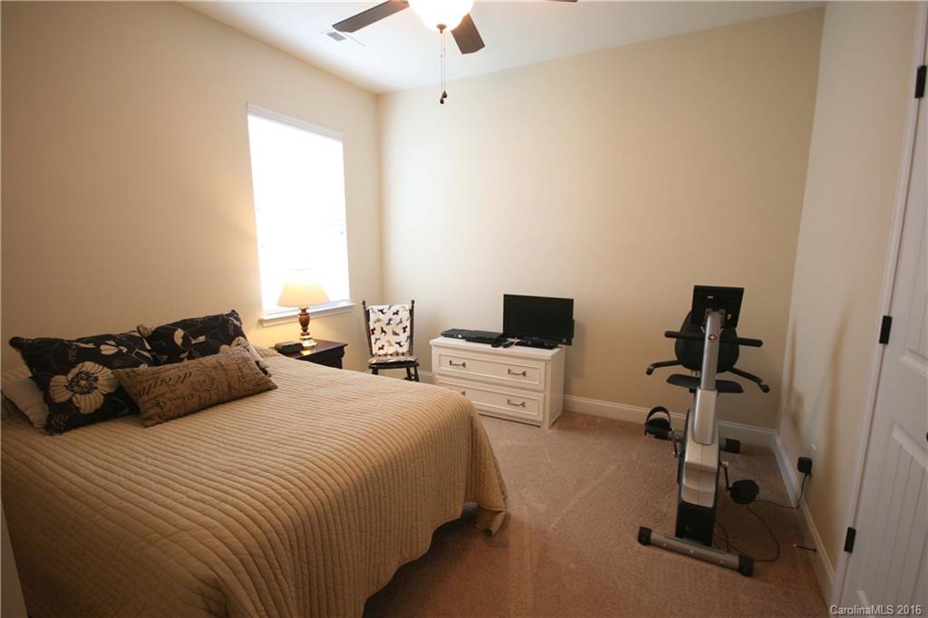 The Vineyards on Lake Wylie - Residential