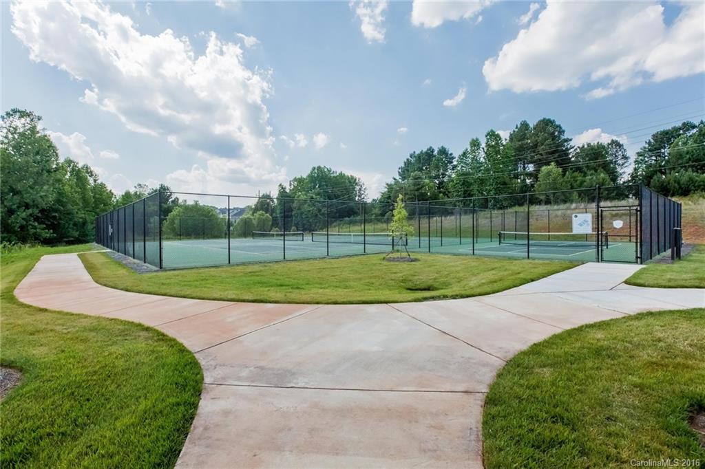 The Vineyards on Lake Wylie - Residential