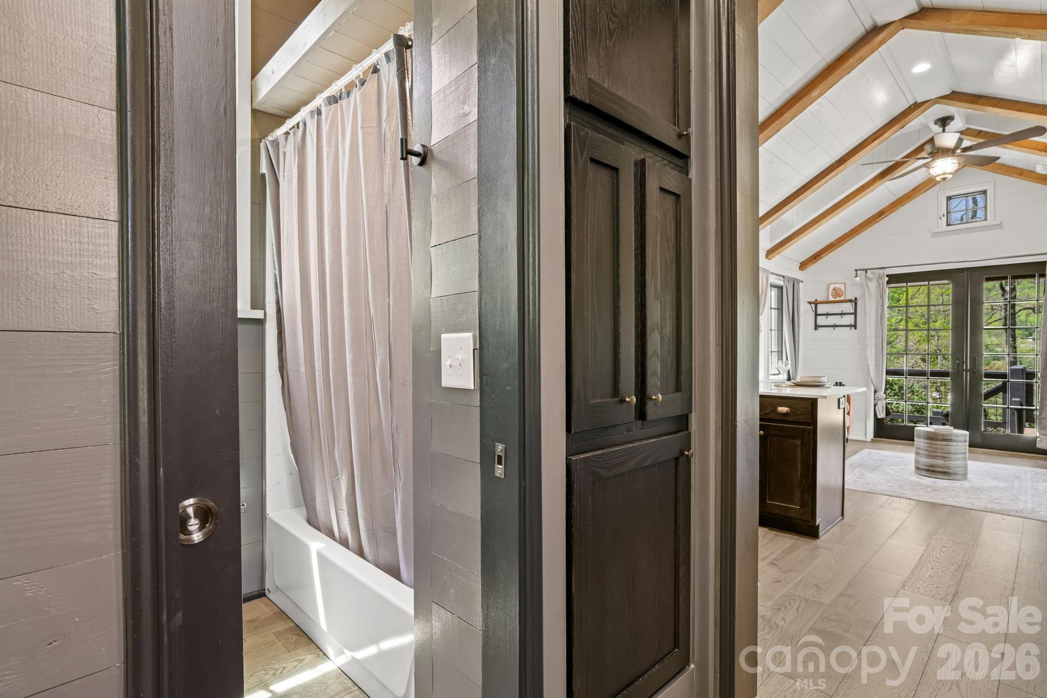 The Preserve at Whiteside Cliffs - Residential