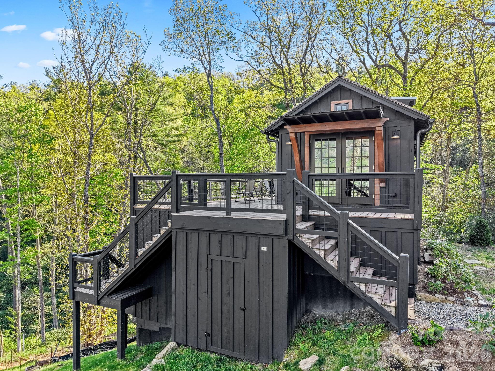 The Preserve at Whiteside Cliffs - Residential