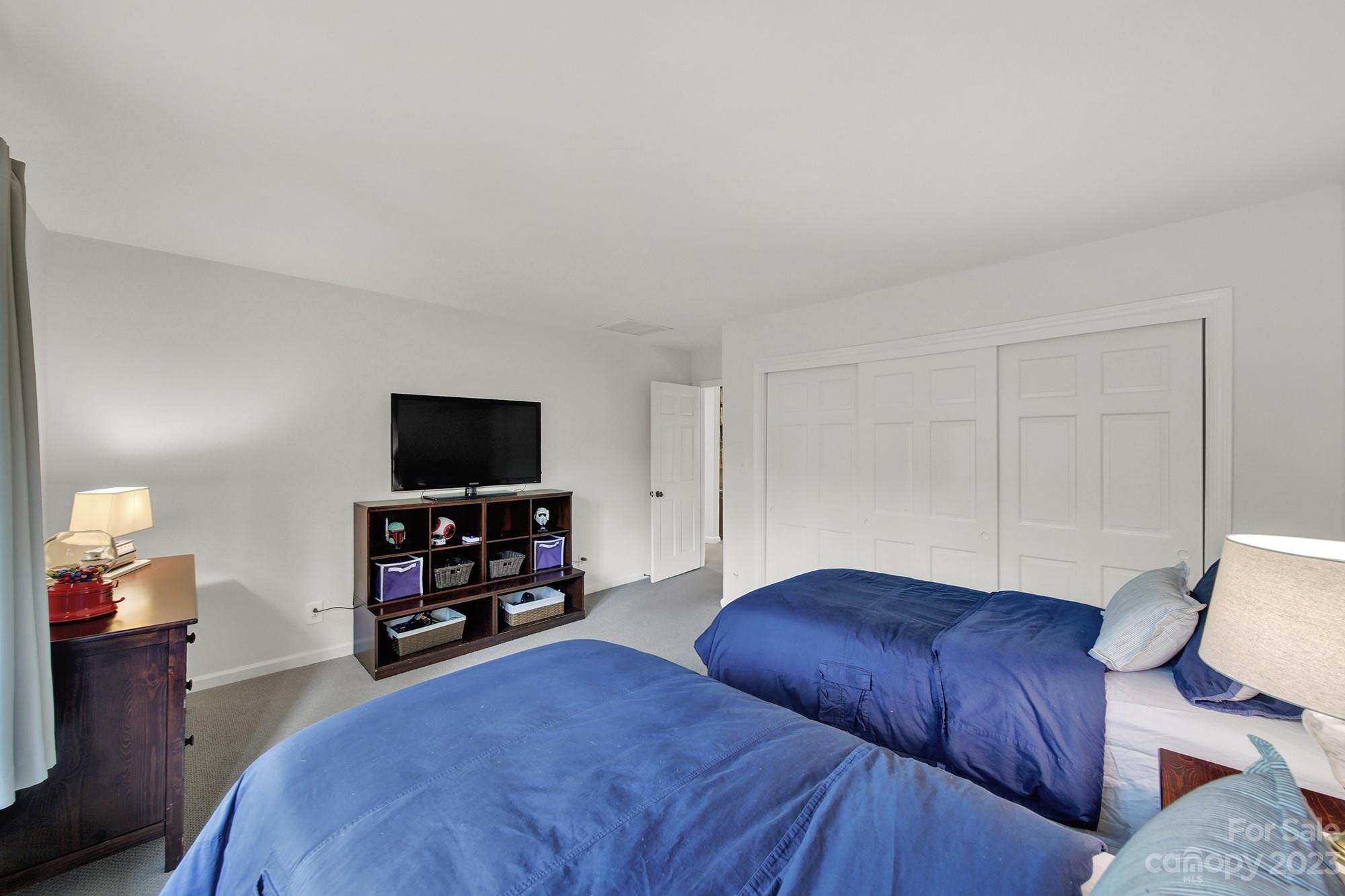 River Hills - Residential