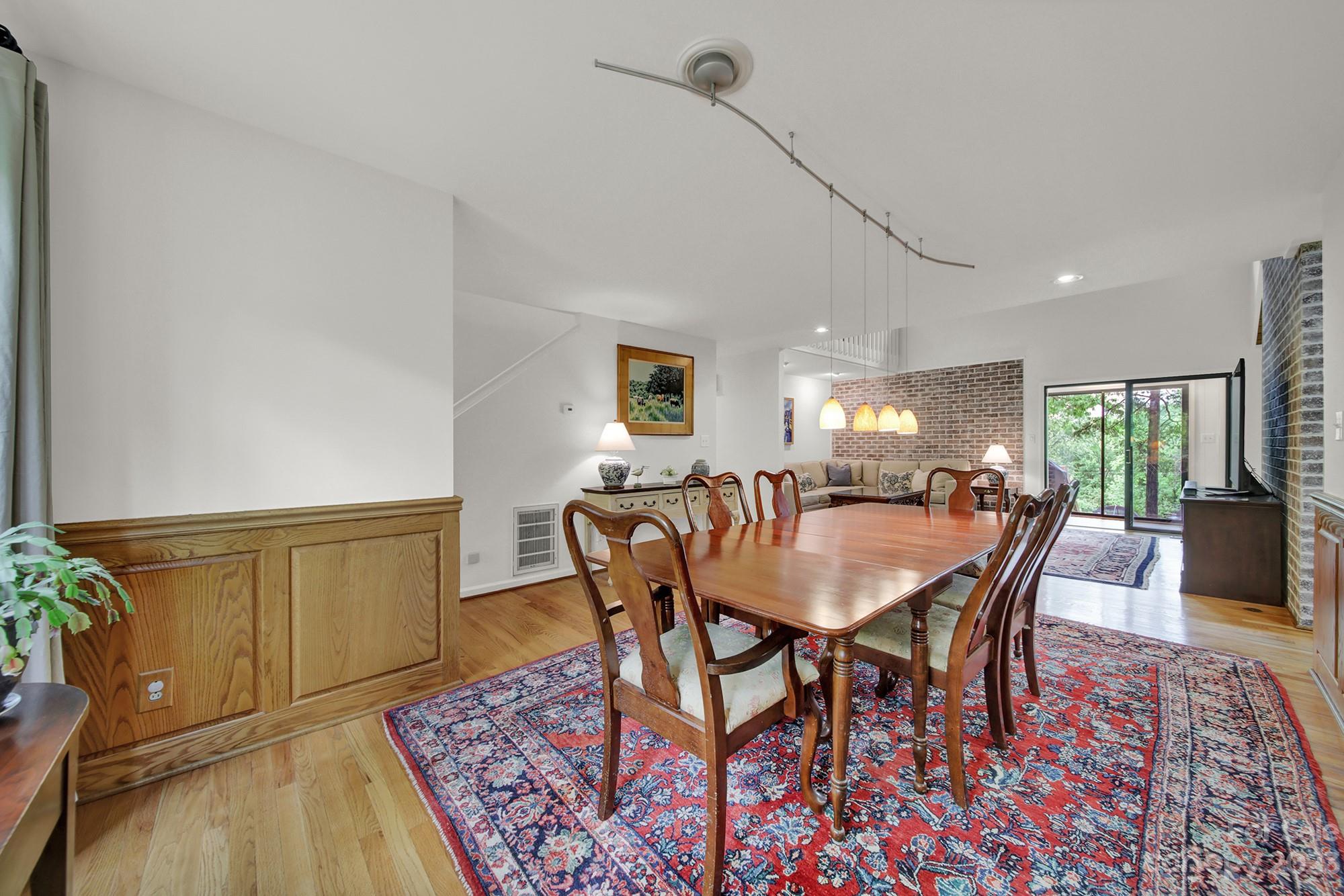 River Hills - Residential