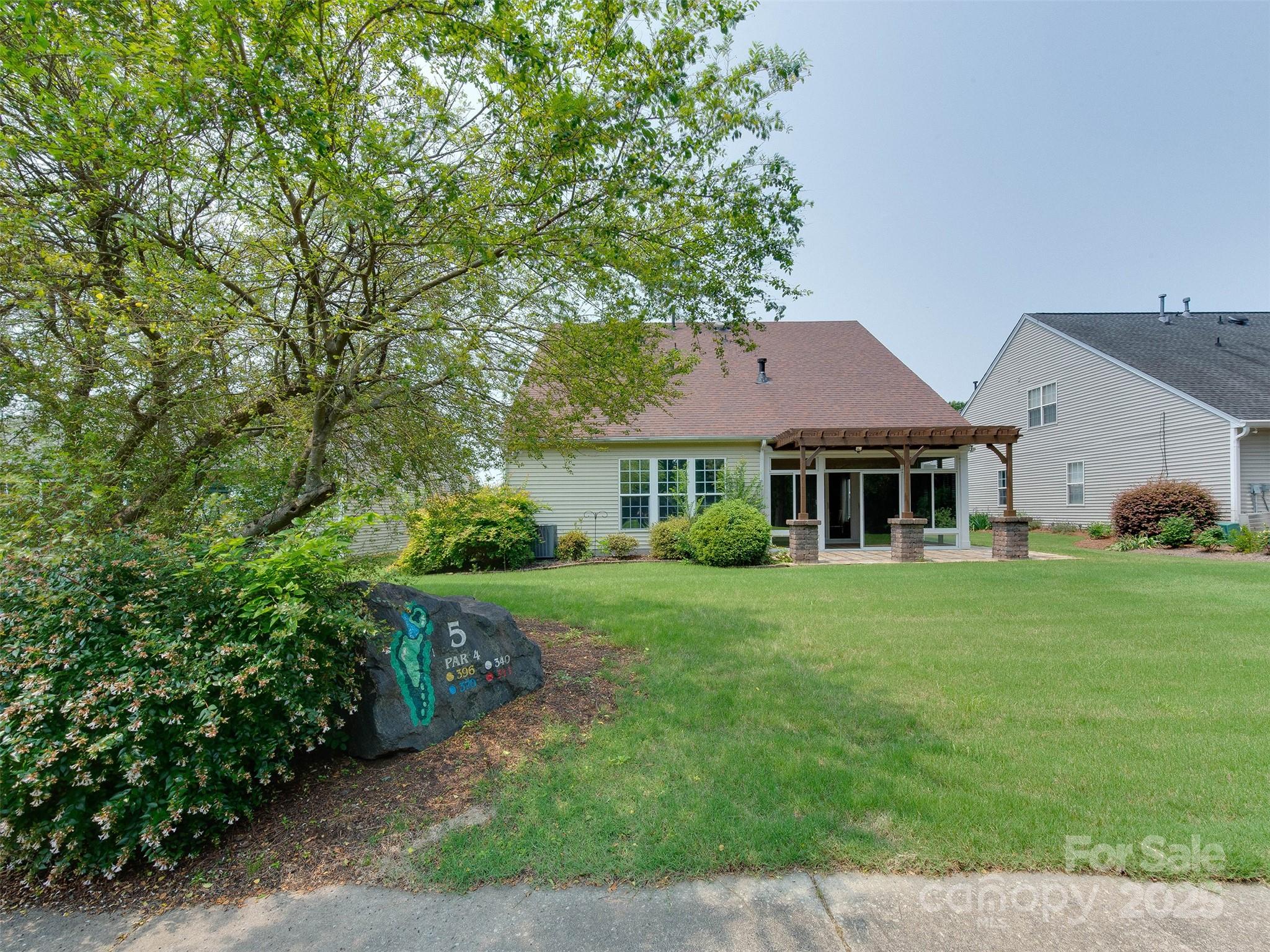 Highland Creek - Residential