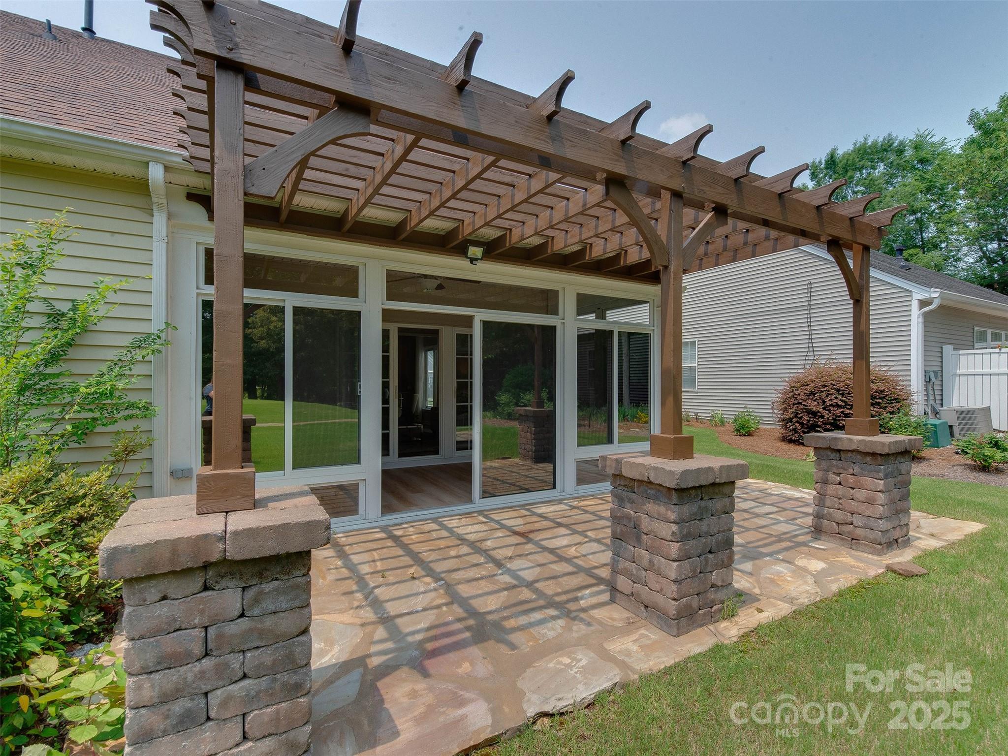 Highland Creek - Residential