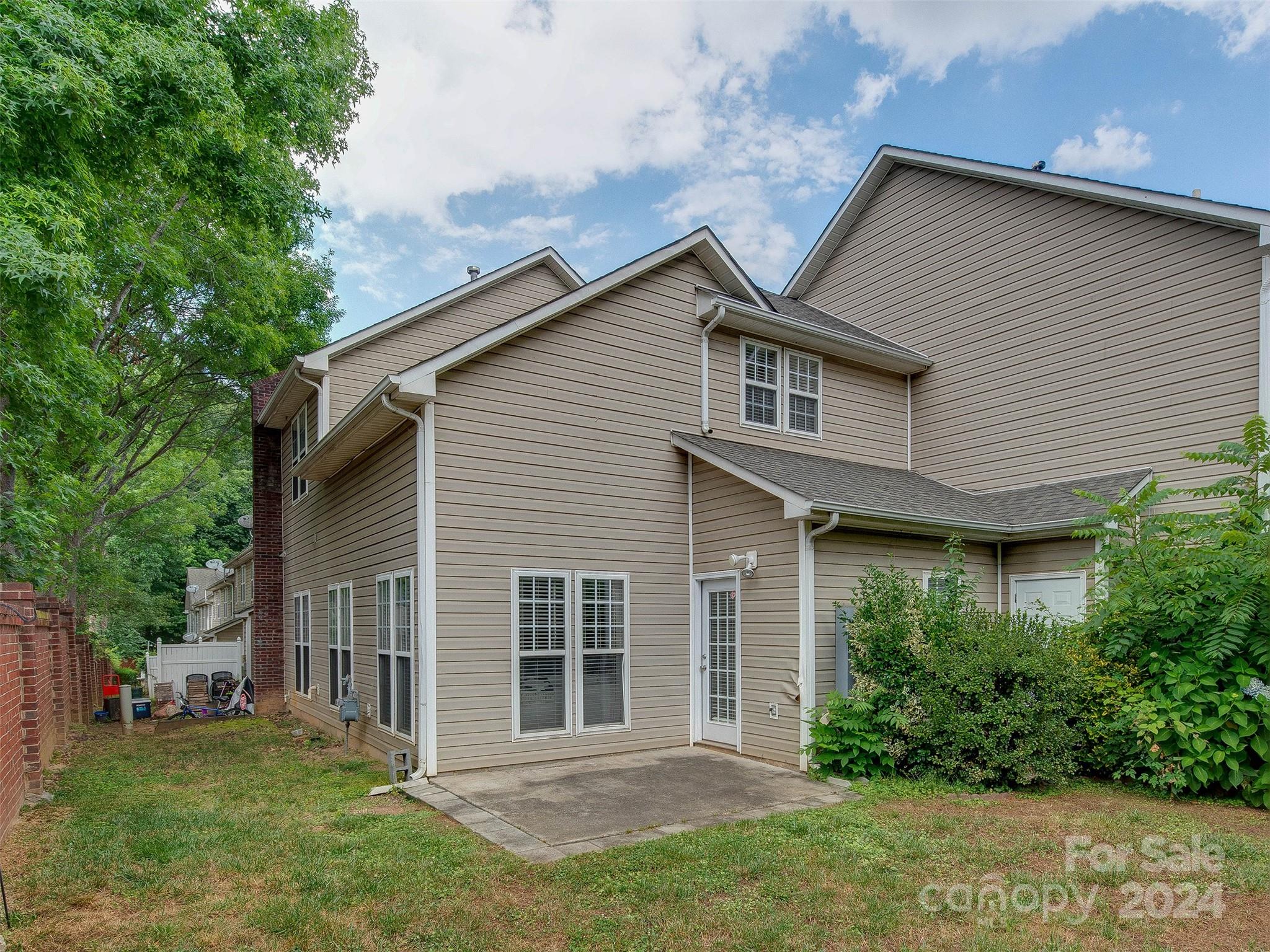 Commonwealth Park - Residential