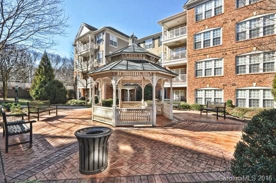 Southpark Corners - Residential