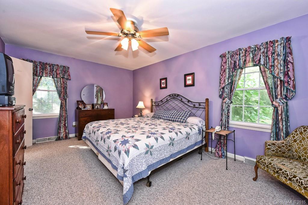 Lansdowne - Residential