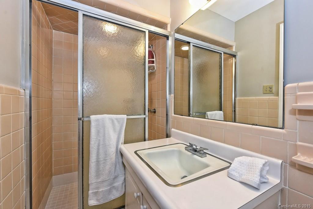 Lansdowne - Residential