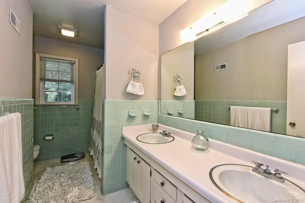 Lansdowne - Residential