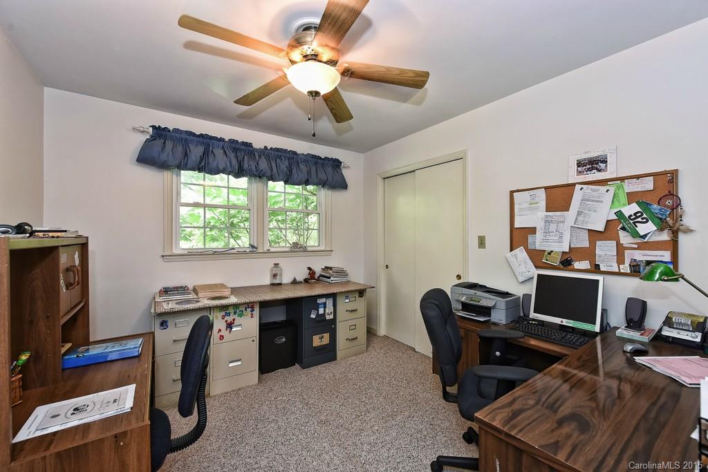 Lansdowne - Residential