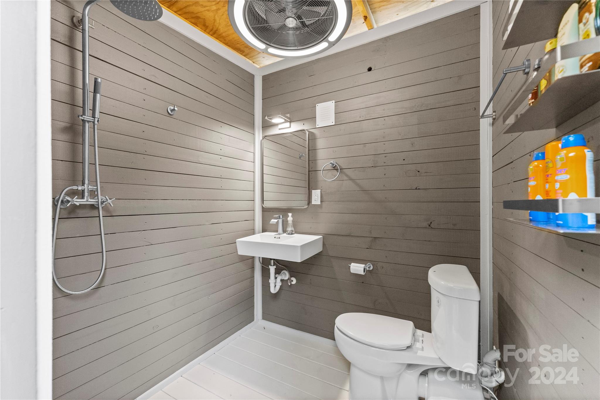 Commonwealth Park - Residential