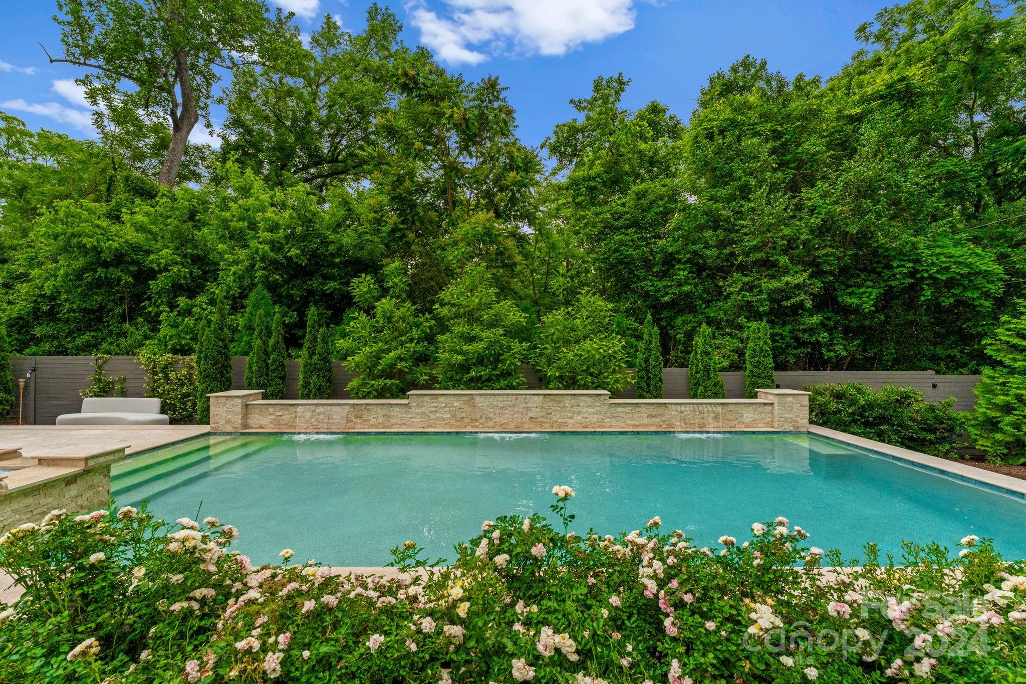 Commonwealth Park - Residential