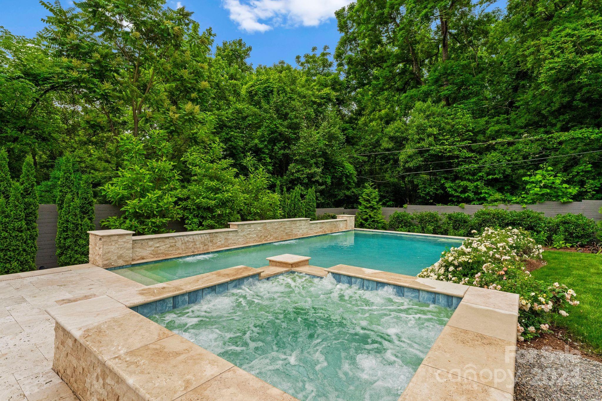 Commonwealth Park - Residential