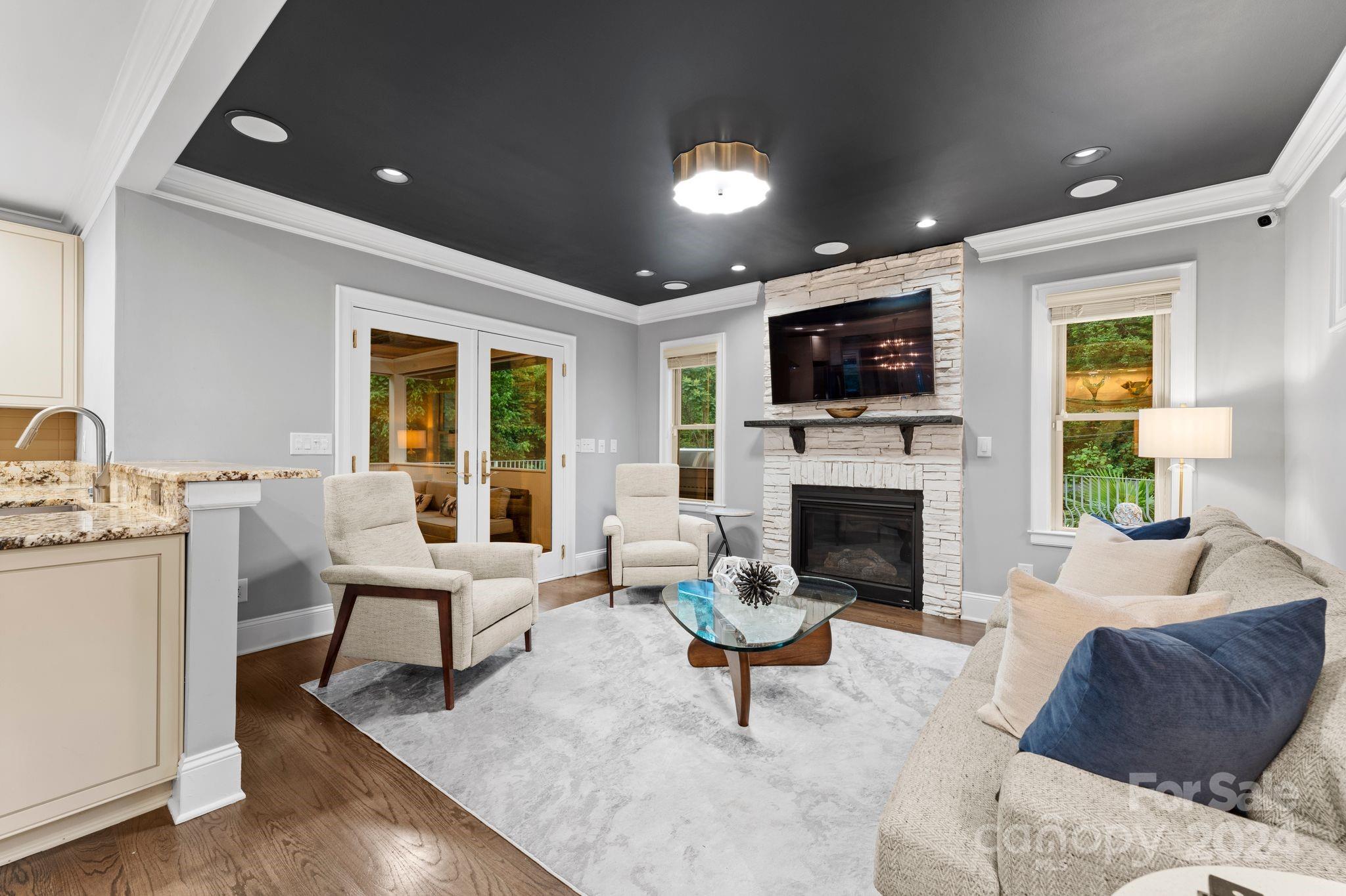 Commonwealth Park - Residential