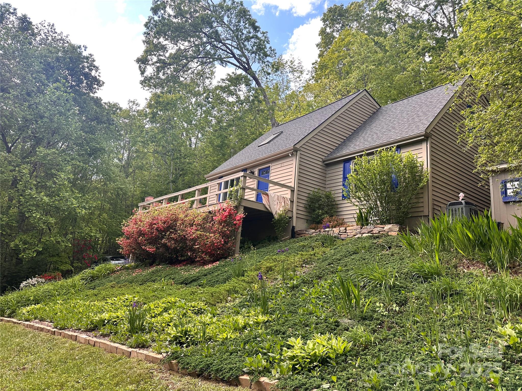 55 Willow Bend