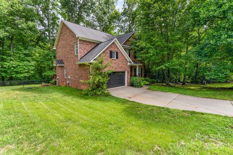 530 Shady Oaks Drive Stanley NC 28164