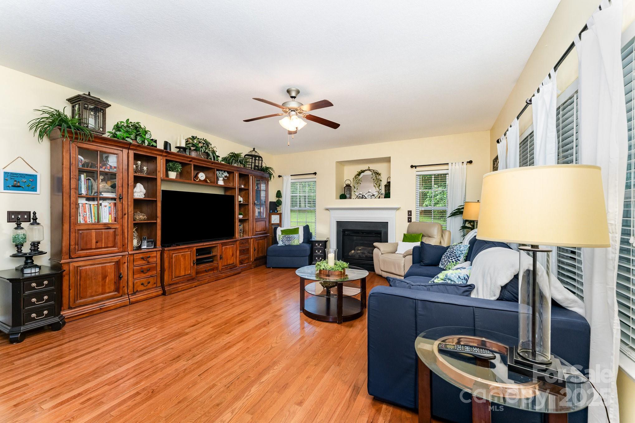 Shady Oaks - Residential