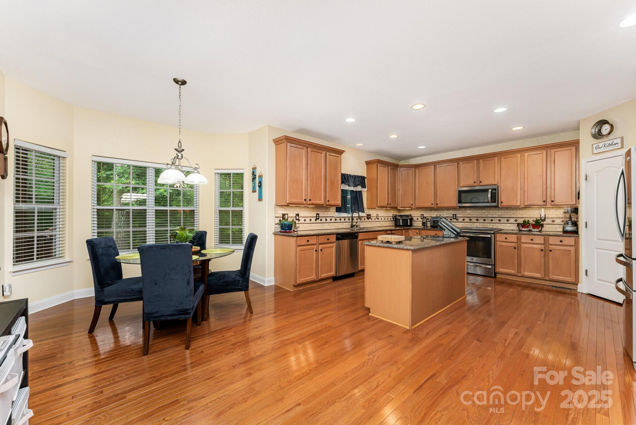 Shady Oaks - Residential