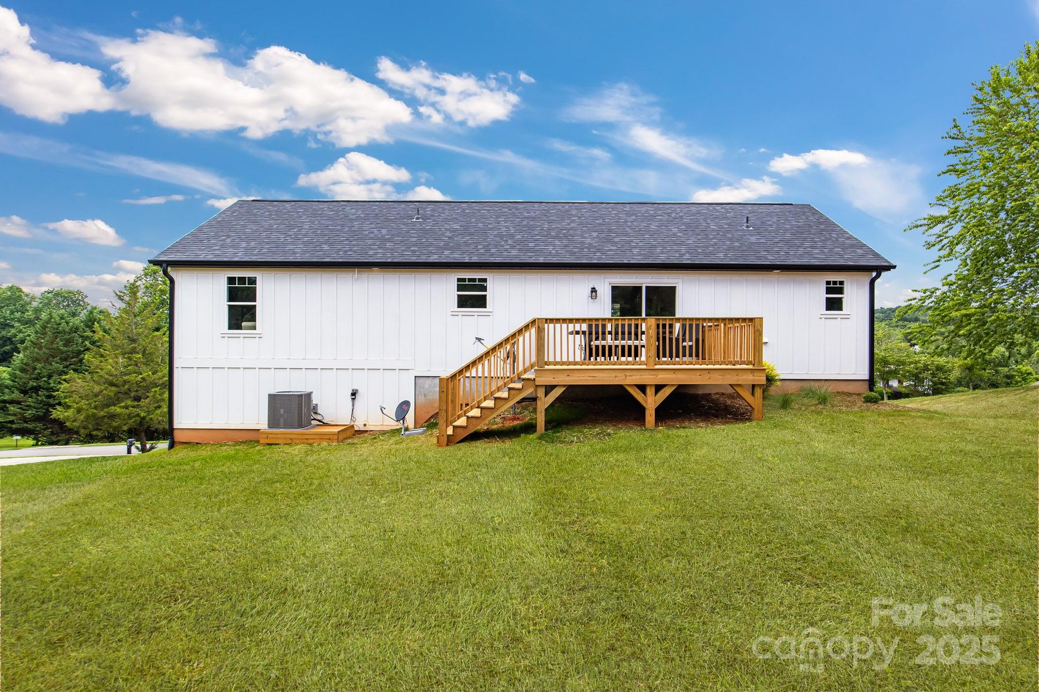 2205 Olde West Road