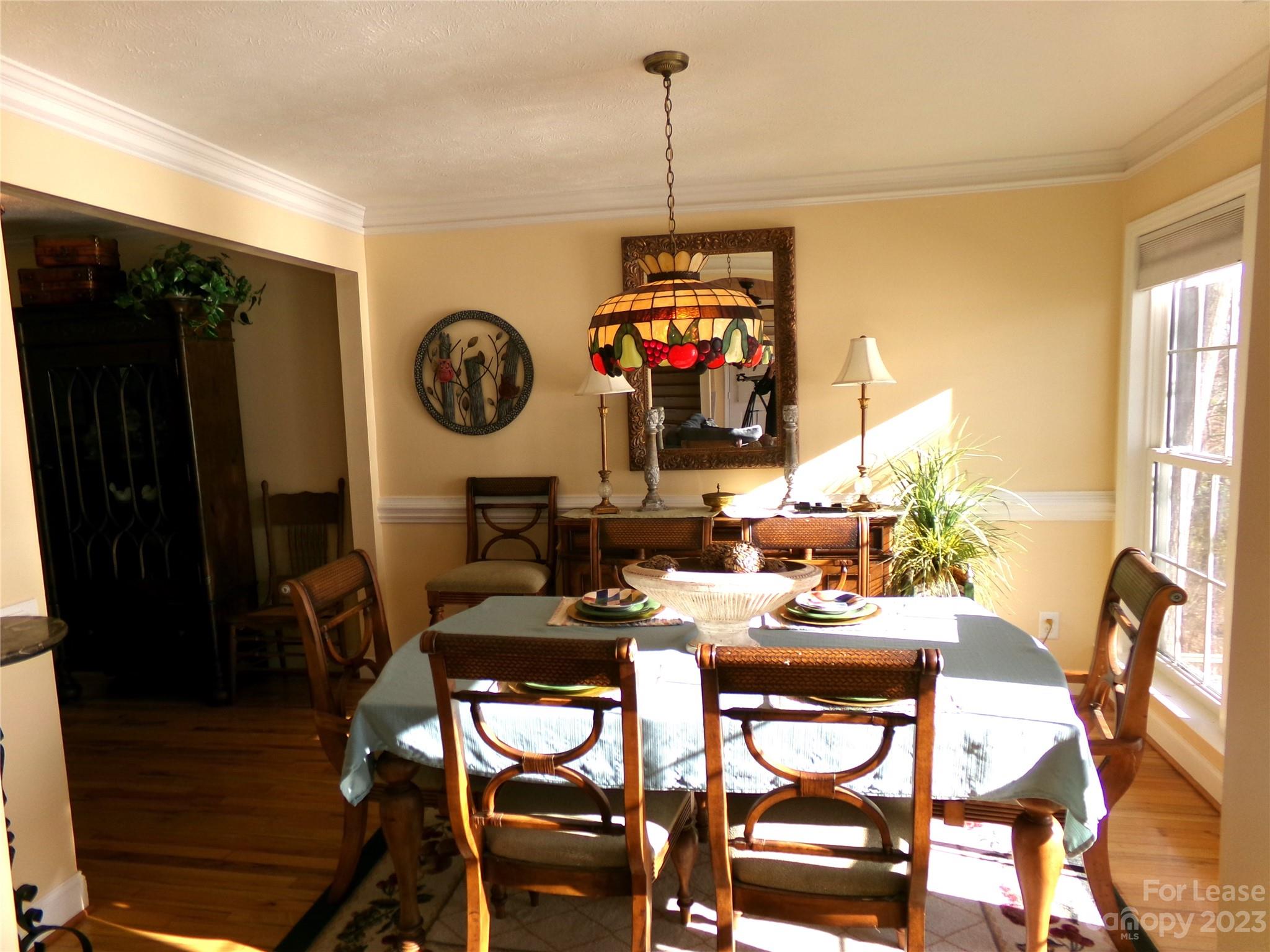 Emerald Shores - Residential Lease