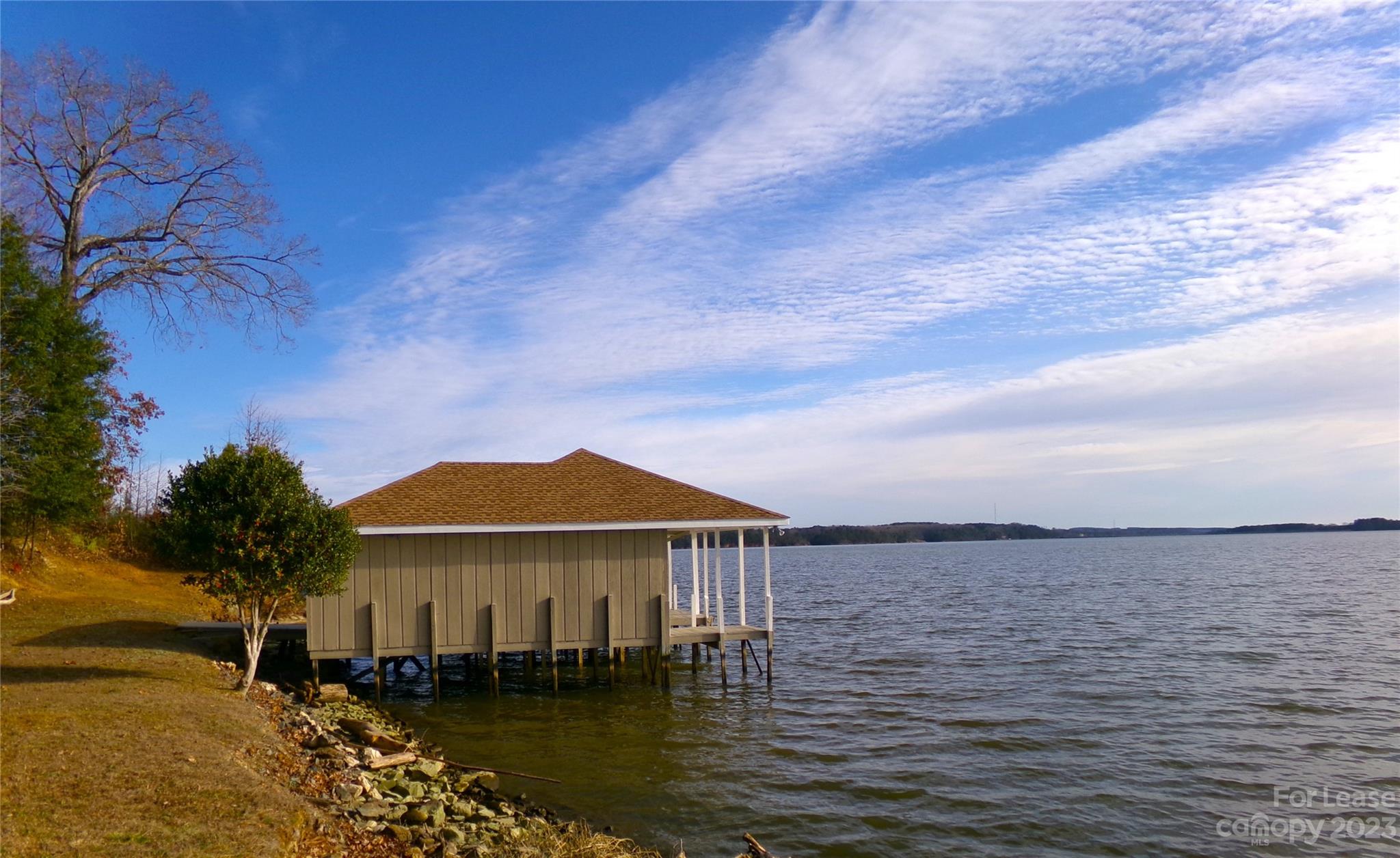 Emerald Shores - Residential Lease