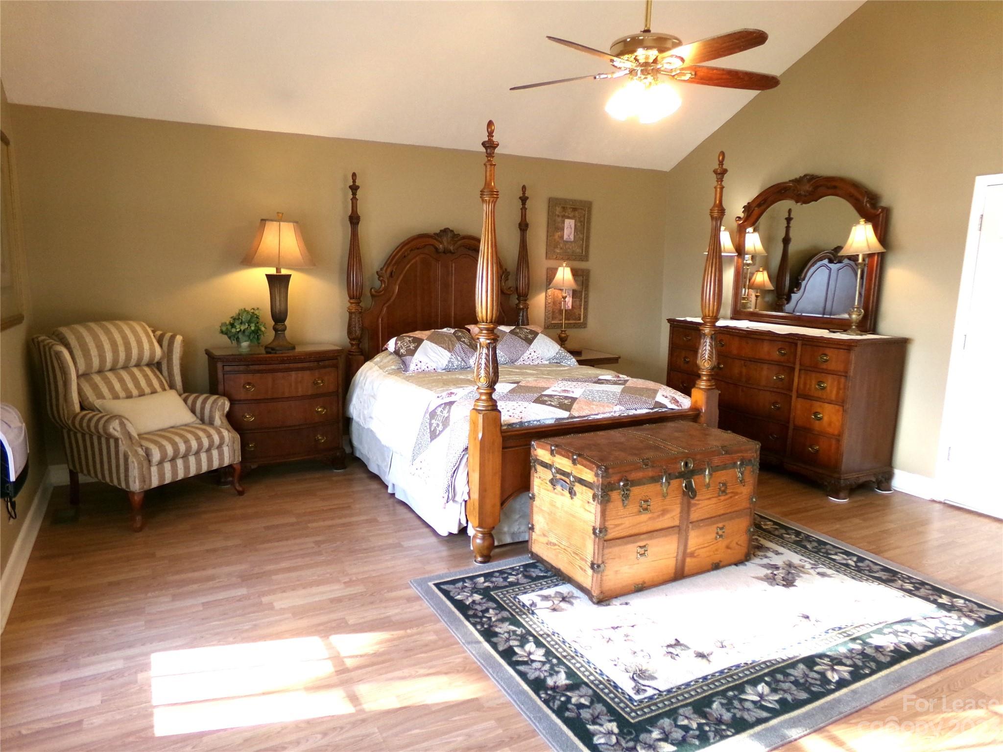 Emerald Shores - Residential Lease