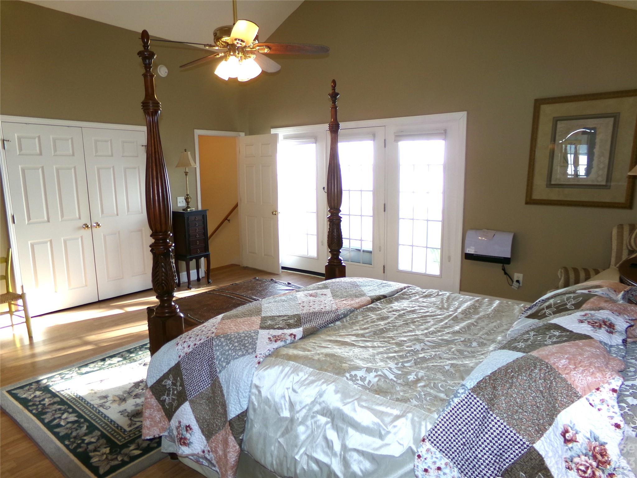 Emerald Shores - Residential Lease