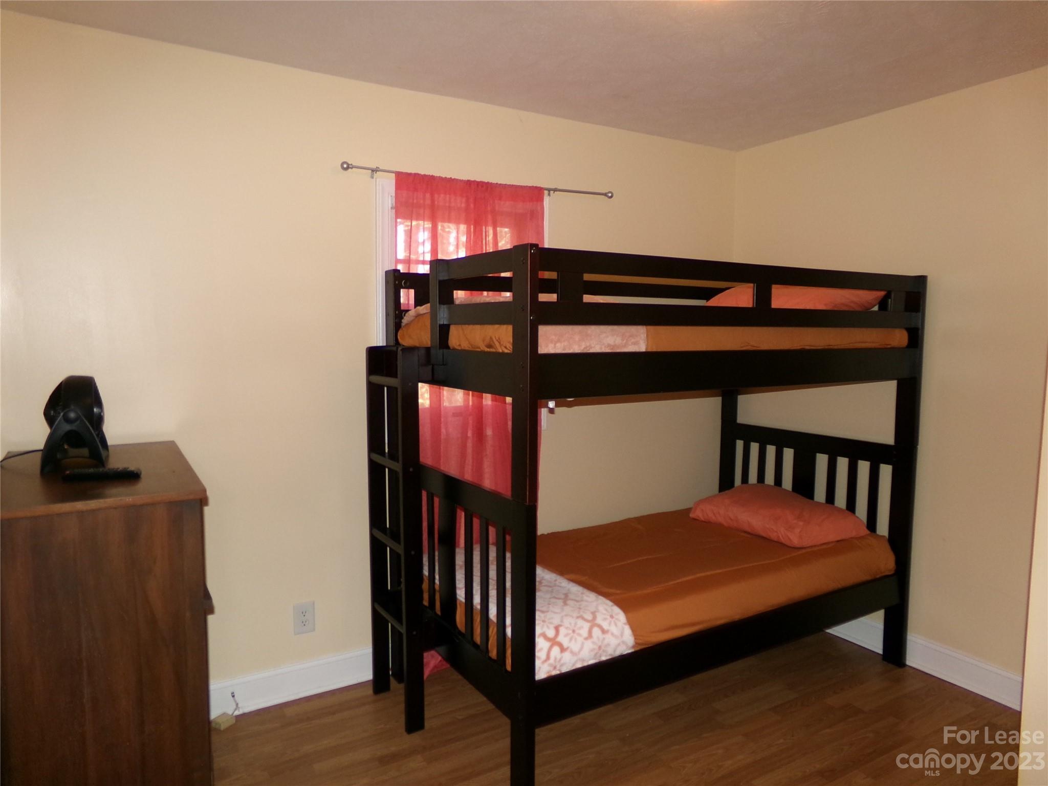 Emerald Shores - Residential Lease