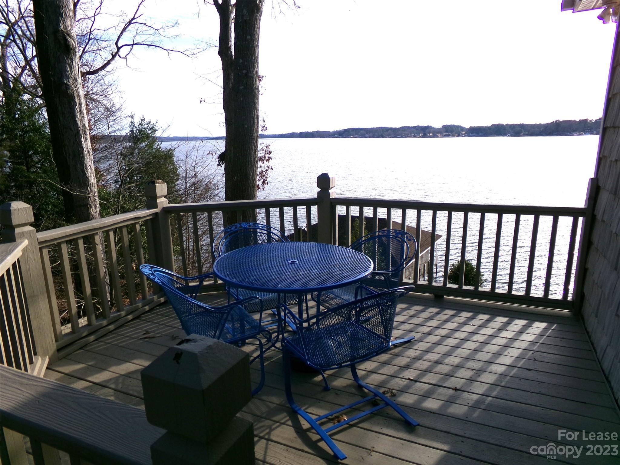 Emerald Shores - Residential Lease
