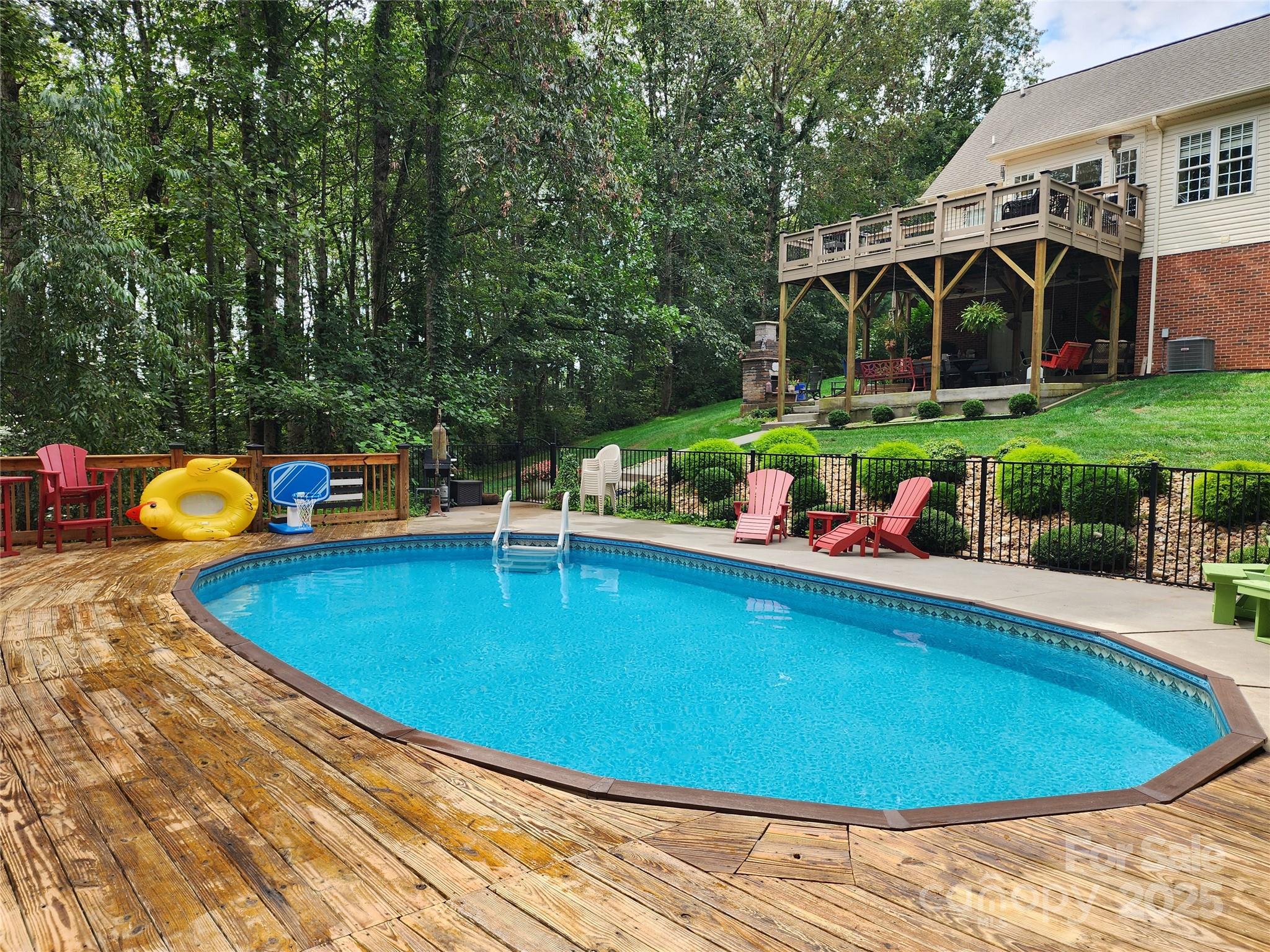 110 Eastridge Lane 30