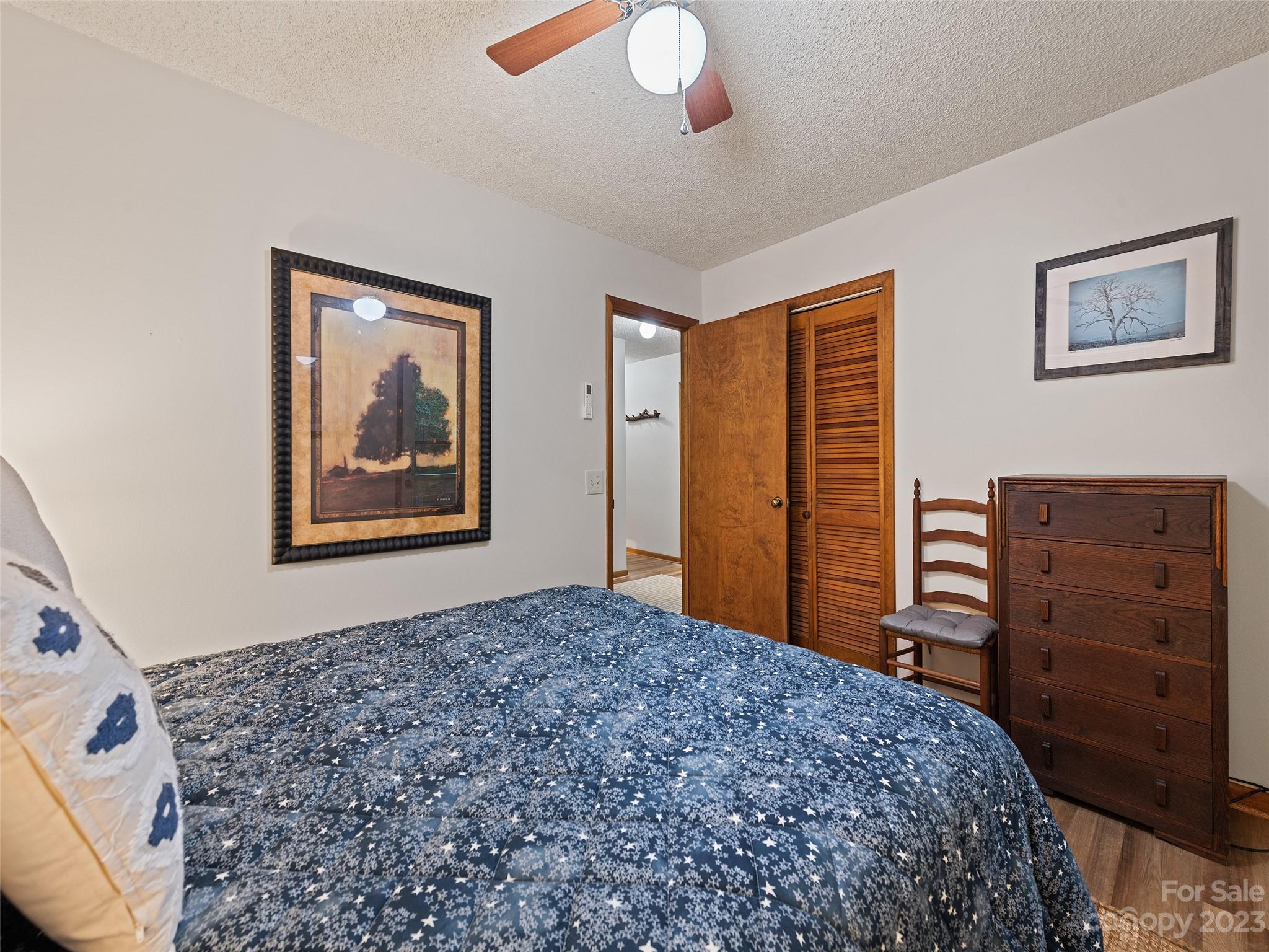 Creekside Villas - Residential