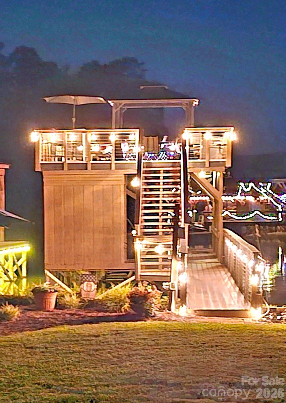 734 Pinehaven Drive, New London, NC, 28127