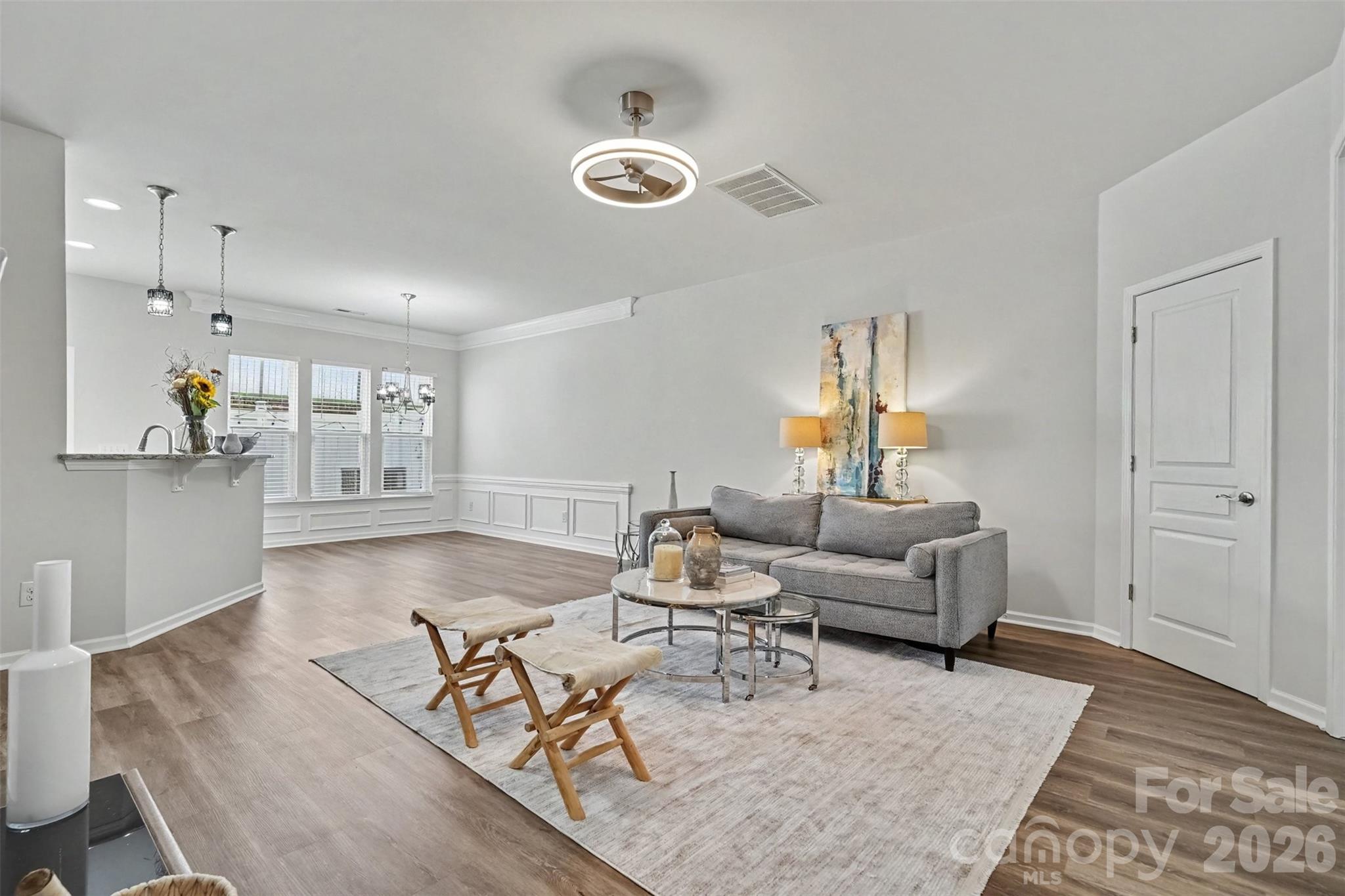 2447 Diplomat Lane
