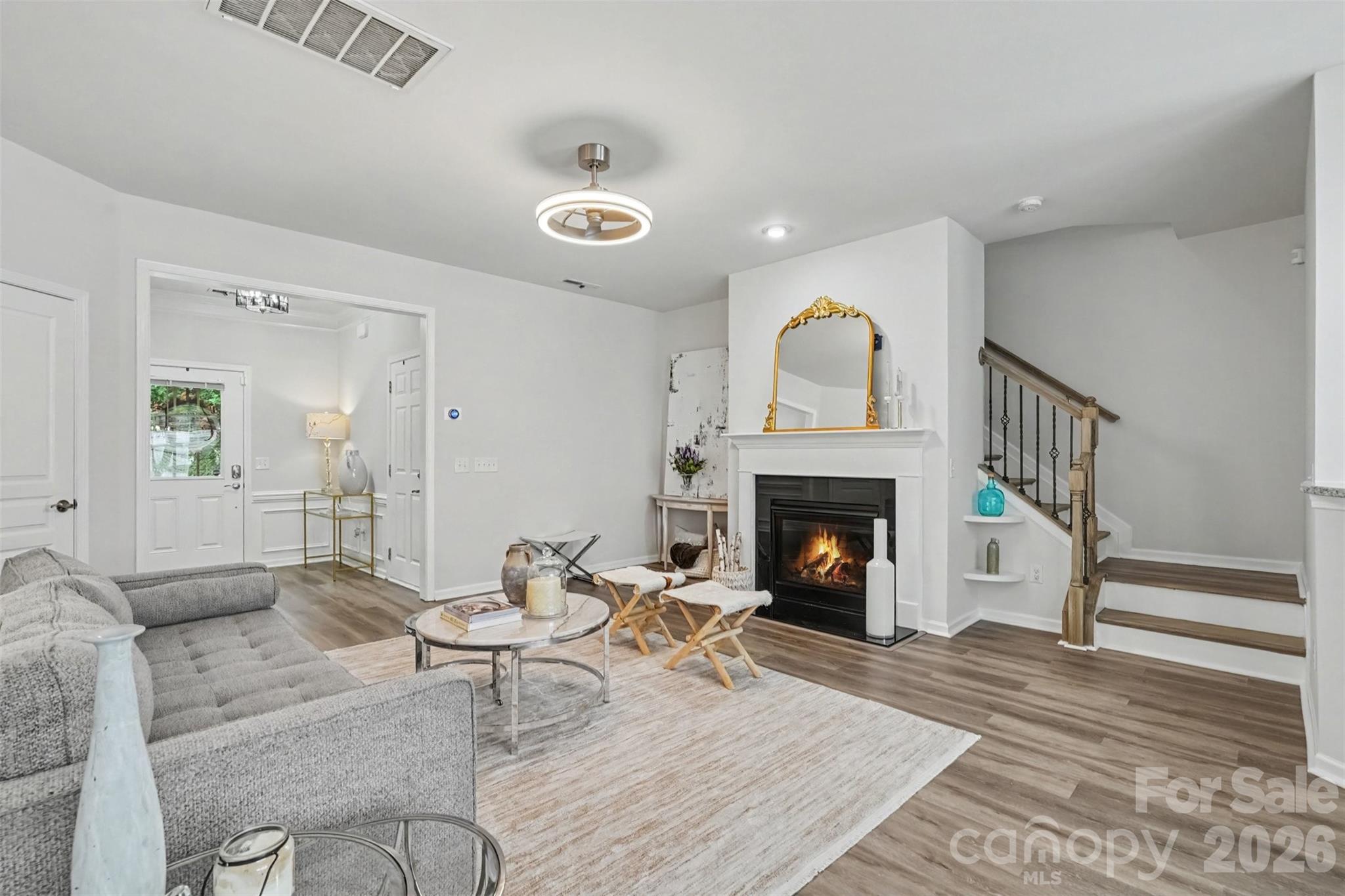 2447 Diplomat Lane