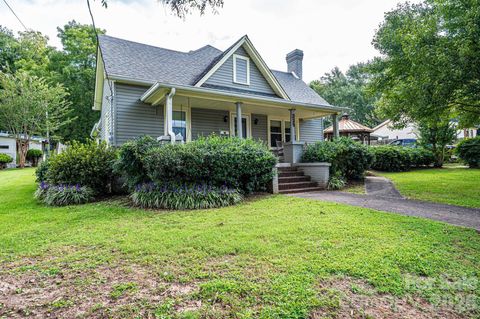 335 Harmon Street Forest City NC 28043