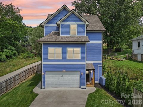 Photo of 8 Apple Lane, Asheville, NC 28804 (MLS # 4354022)