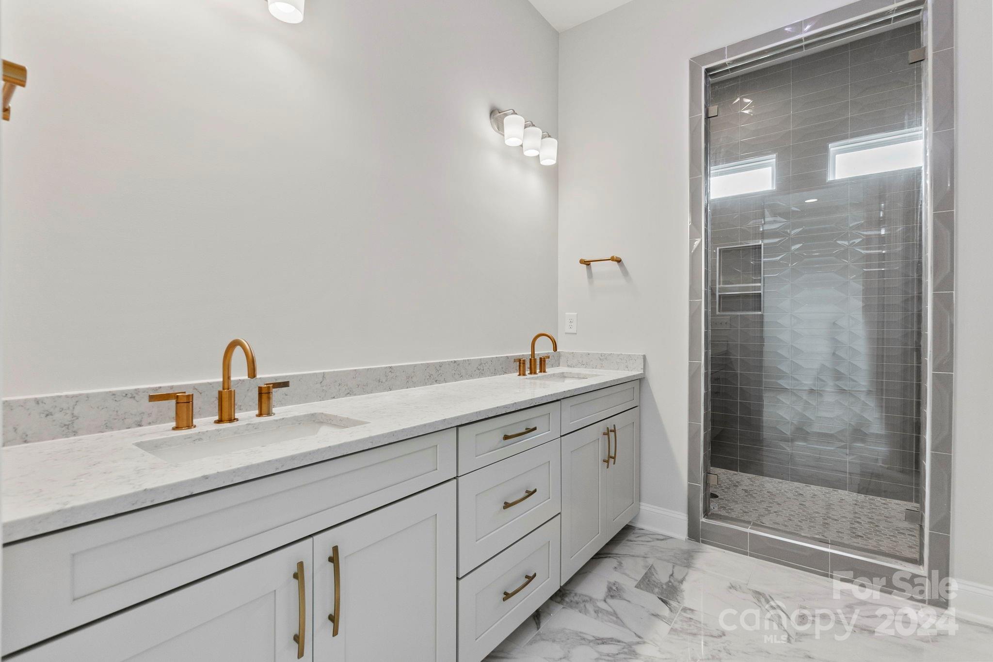 The Estates at Sugar Creek - Residential