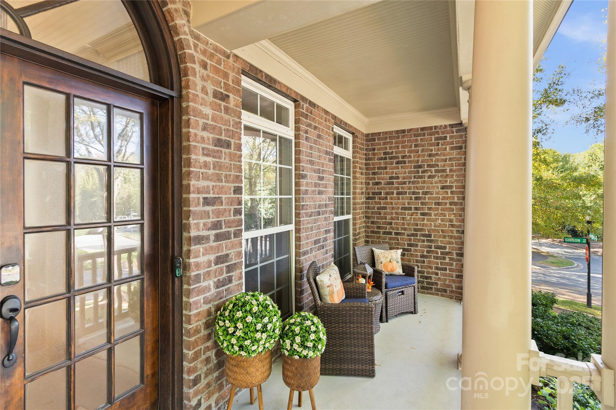 11104 Warfield Avenue