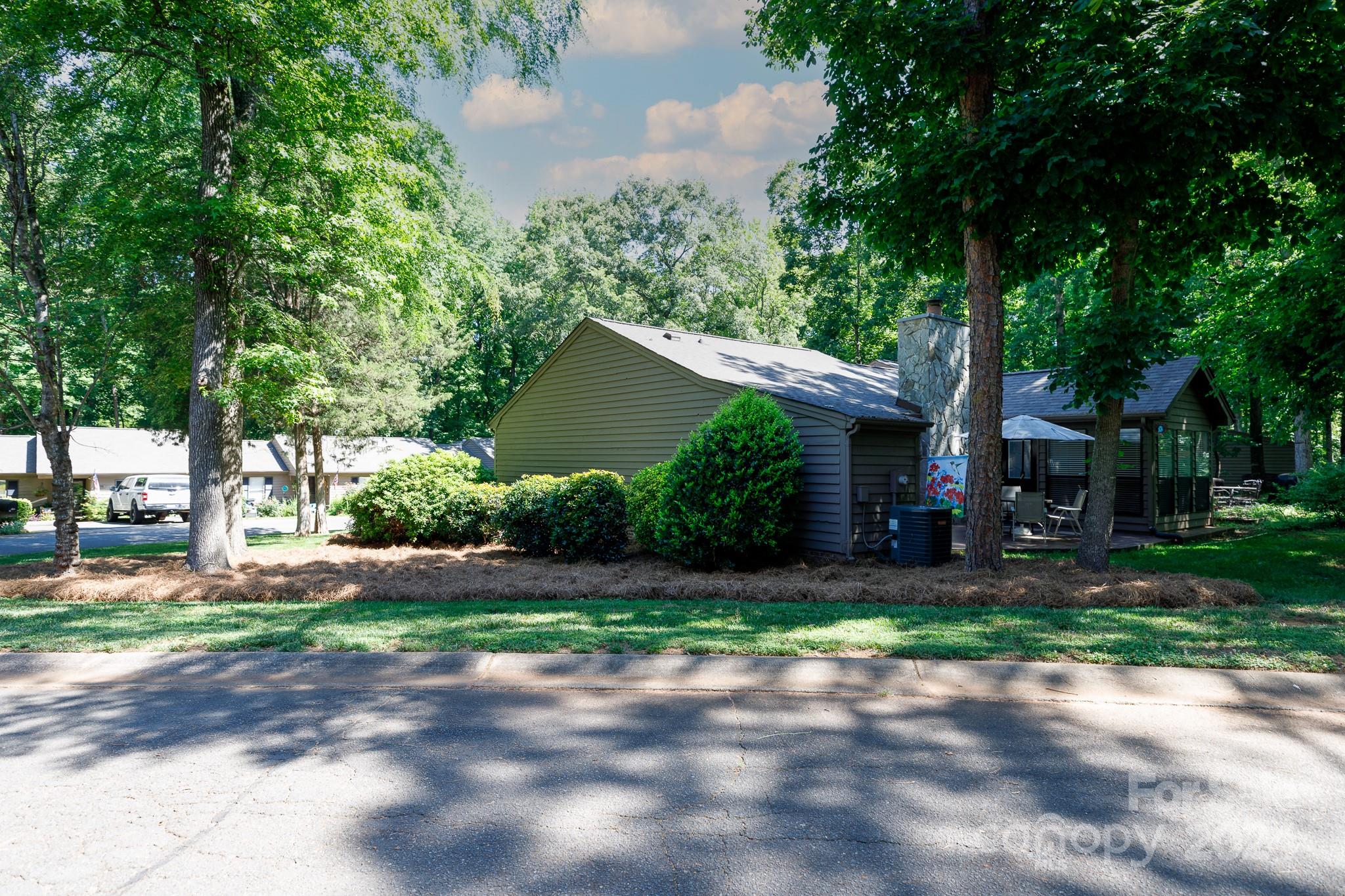 Dogwood Hills - Residential