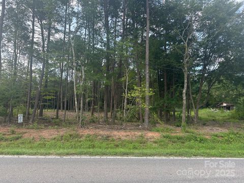 Photo of 7493 Sherrills Ford Road N #1, Sherrills Ford, NC 28673 (MLS # 4289064)