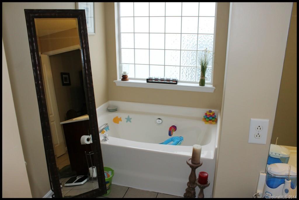 Crestdale Crossing - Residential