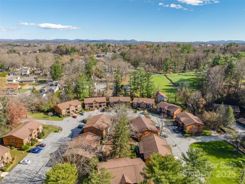 A home in Hendersonville